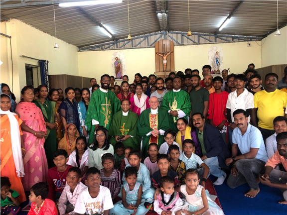 Sunday Mass at Prabhu Yesu Church, Bilaspur, Haryana